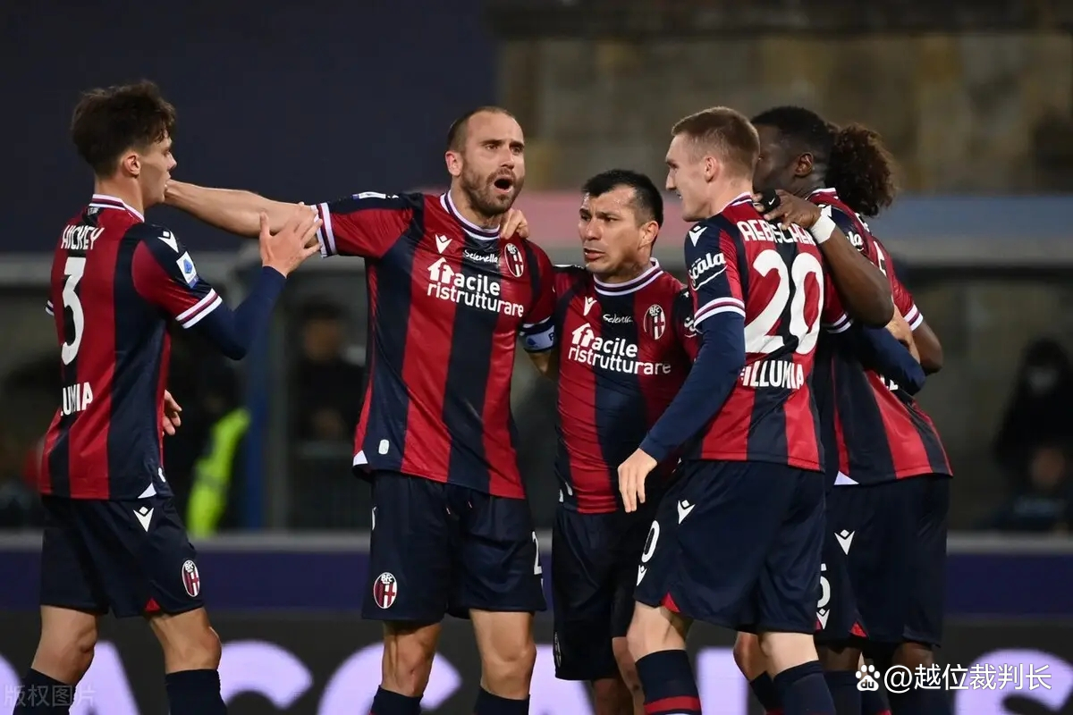 半岛体育官网首页-包含热刺主场击败狼队，实现主场保持的词条