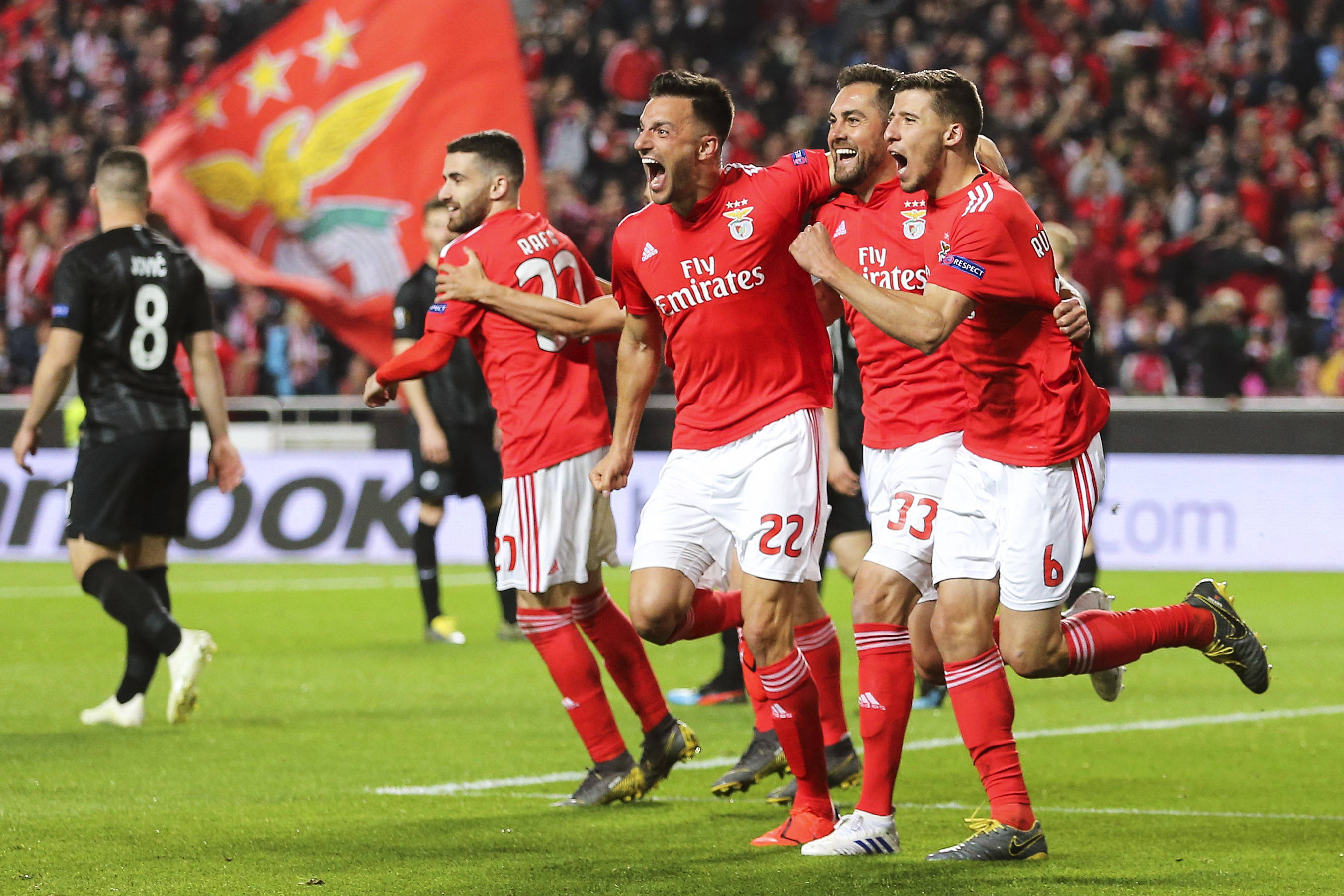 半岛综合体育官方app下载-包含卡萨尼先发制人进球，红牛萨尔茨堡晋级确立的词条