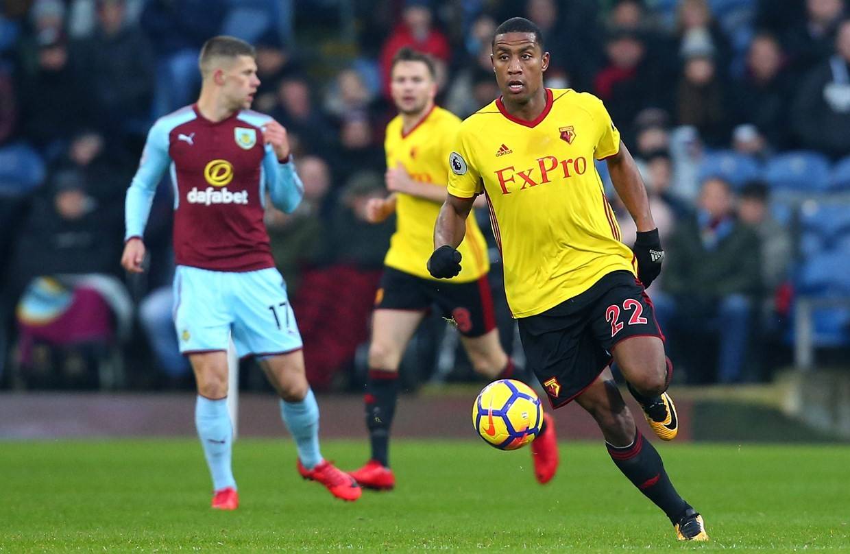 半岛官网登录入口-沃特福德主场失利，积分榜逐步下滑的简单介绍