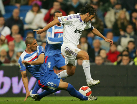 半岛官网登录入口-包含赫塔菲队长受伤，本轮无缘出场的词条