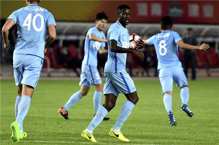 半岛综合平台app下载-广州恒大客场不敌重庆力帆，遭受意外失利的简单介绍